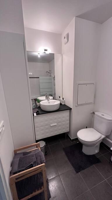 Appartement A Fleury-Merogis Proche De Paris Ngoại thất bức ảnh